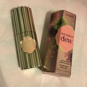 New Benefit Dandelion Dew baby pink for cheeks